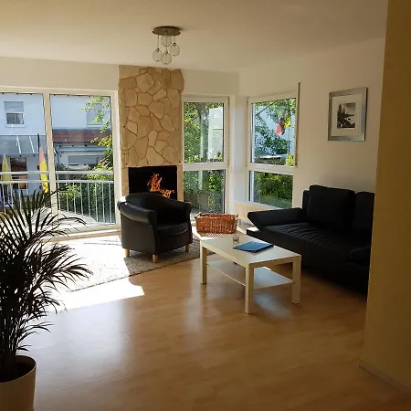 Apartment Charmante Ferienwohnung Auf Dem Land, Stadtnah *
